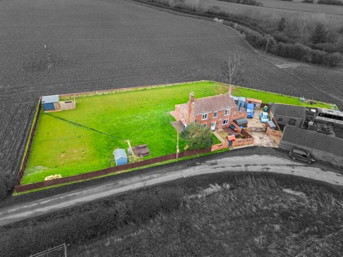 3 Bedroom Detached House For Sale In Seadyke Road, Kirton, Boston, PE20