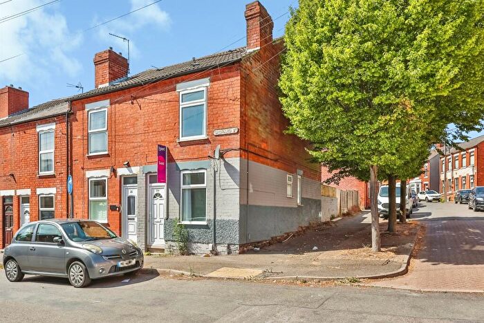 2 Bedroom End Of Terrace House For Sale In Orchard Street, Ilkeston, DE7