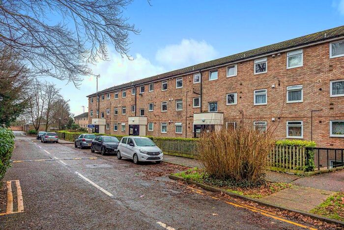 1 Bedroom Flat To Rent In The Cornfields, Hemel Hempstead, Hertfordshire, HP1