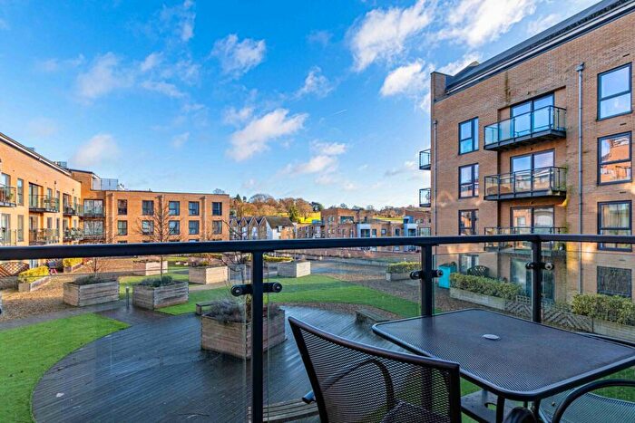 2 Bedroom Apartment To Rent In The Embankment, Nash Mills Wharf, HP3