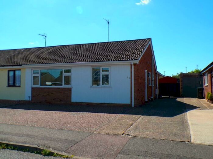 2 Bedroom Semi-Detached Bungalow To Rent In Cromwell Crescent, Market Harborough, LE16