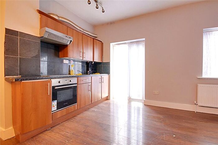 3 Bedroom Terraced House For Sale In Norfolk Road, Enfield, EN3