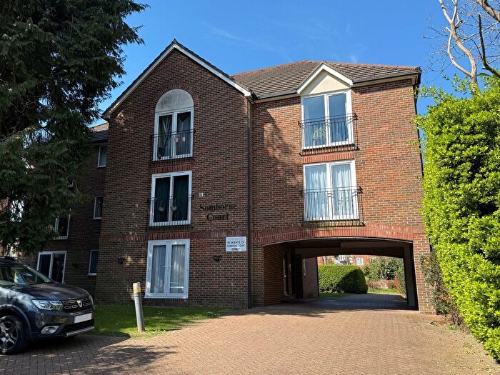 1 Bedroom Flat To Rent In Westwood Road, Southampton, Hampshire, SO17