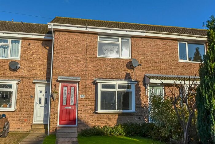 2 Bedroom Town House To Rent In Keble Park North, Bishopthorpe, York, YO23