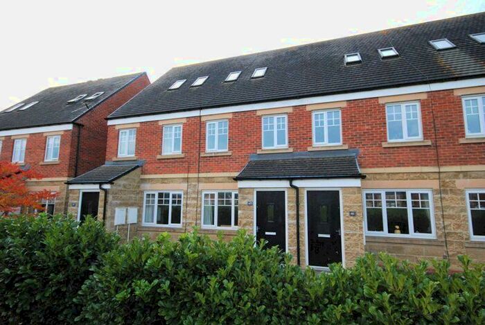 3 Bedroom Town House To Rent In Blaydon, Klondyke Walk, NE21