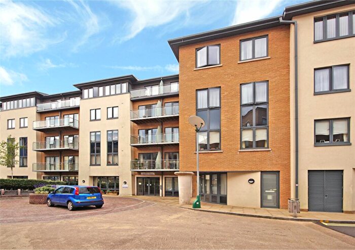 1 Bedroom Apartment For Sale In Maumbury Gardens, Dorchester, DT1