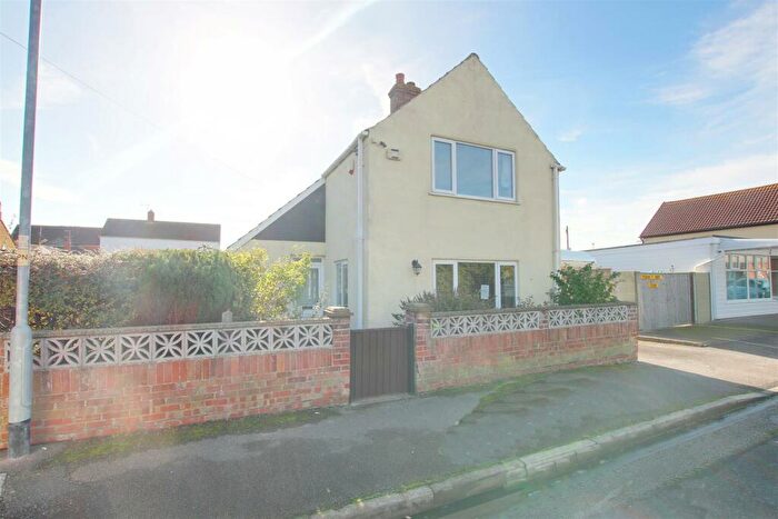 2 Bedroom Detached House For Sale In King Street, Mablethorpe, LN12