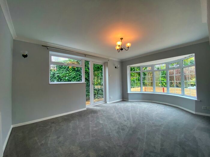 2 Bedroom Detached Bungalow To Rent In Park View, Buxted, Uckfield, TN22