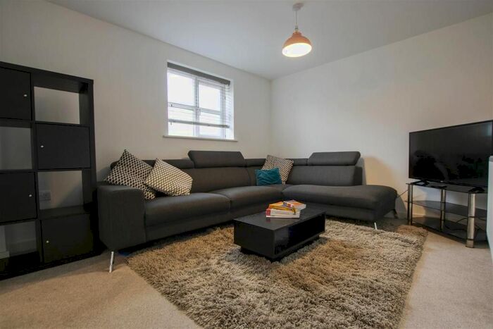 2 Bedroom Flat To Rent In Stockholm Way, London, E1W