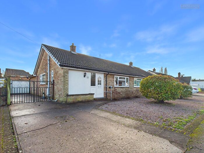 2 Bedroom Semi-Detached Bungalow For Sale In Portman Close, Peterborough, PE3