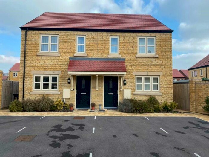 2 Bedroom Semi-Detached House To Rent In Olympian Close, Long Hanborough, OX29