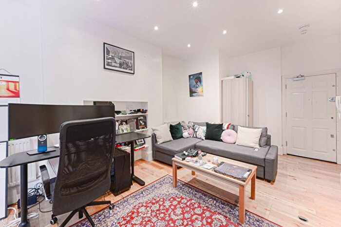 Studio To Rent In Draycott Place, Chelsea, London, SW3