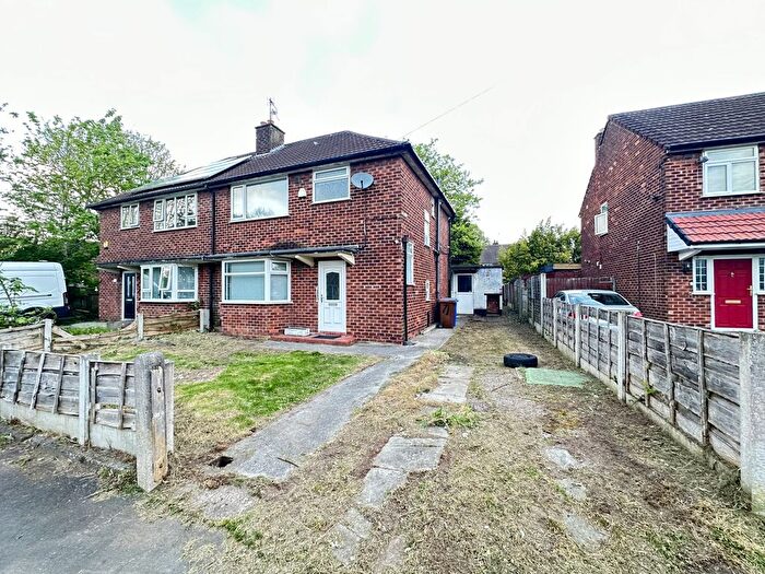 3 Bedroom Semi-Detached House To Rent In Brookfield Road, Cheadle, SK8