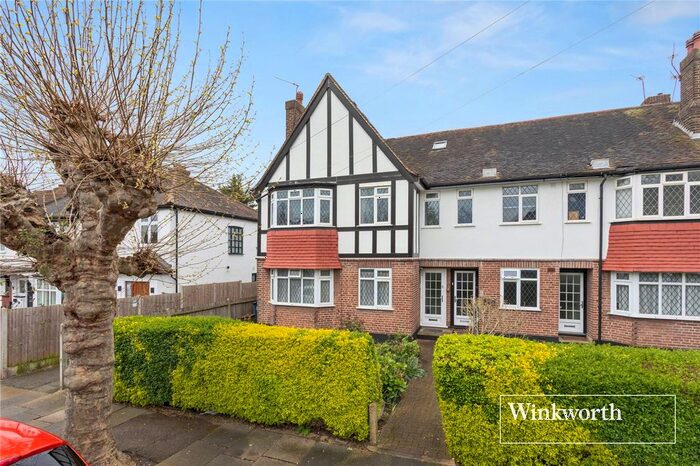 3 Bedroom Maisonette To Rent In Tudor Gables, Birkbeck Road, Mill Hill, London, NW7
