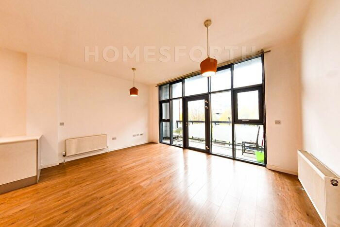 2 Bedroom Flat For Sale In Watt Court, Multi Way, Hammersmith And Fulham, W3