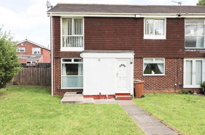 2 Bedroom Flat To Rent In Manston Close, Sunderland, SR3