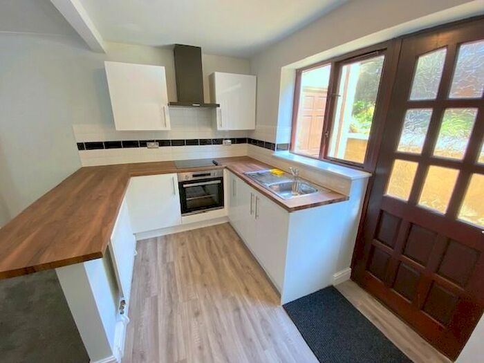 2 Bedroom Flat To Rent In Peel Court, Bury, BL0