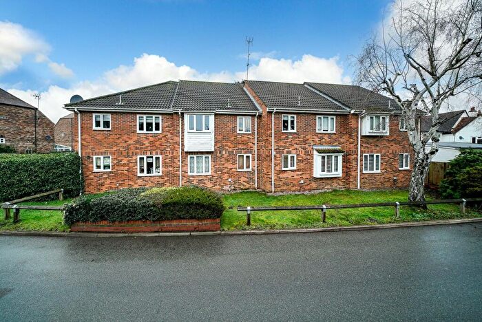 1 Bedroom Flat For Sale In Buckwood Road, Markyate, AL3