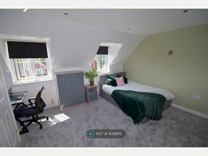 4 Bedroom Semi-Detached House To Rent In Radbourne Street, Derby, DE22