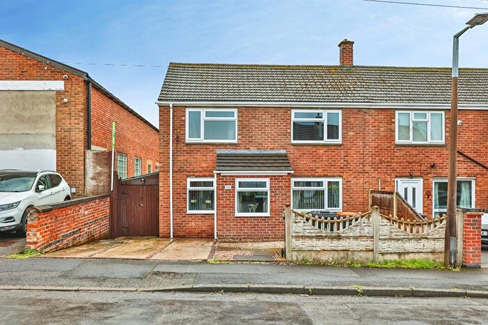 3 Bedroom End Terrace House For Sale In Crawford Avenue, Stapleford, Nottingham, NG9