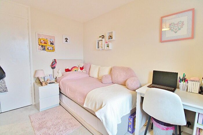 3 Bedroom Terraced House For Sale In Denham Close, Stubbington, PO14
