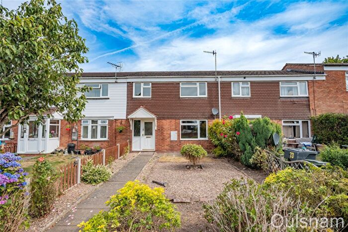 3 Bedroom Terraced House For Sale In Spenser Walk, Catshill, Bromsgrove, Worcestershire, B61