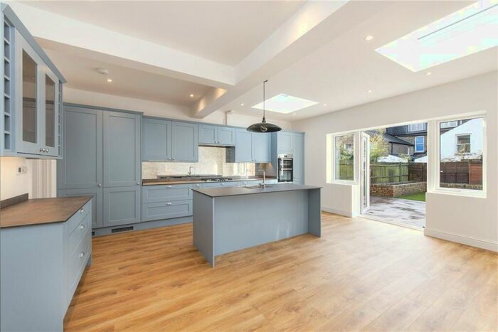 5 Bedroom Terraced House To Rent In Alfriston Road, London, SW11