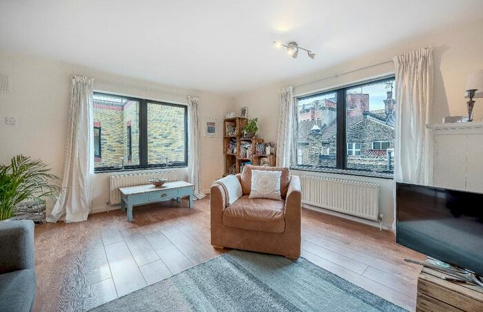 1 Bedroom Flat To Rent In Hatherley Street, London, SW1P