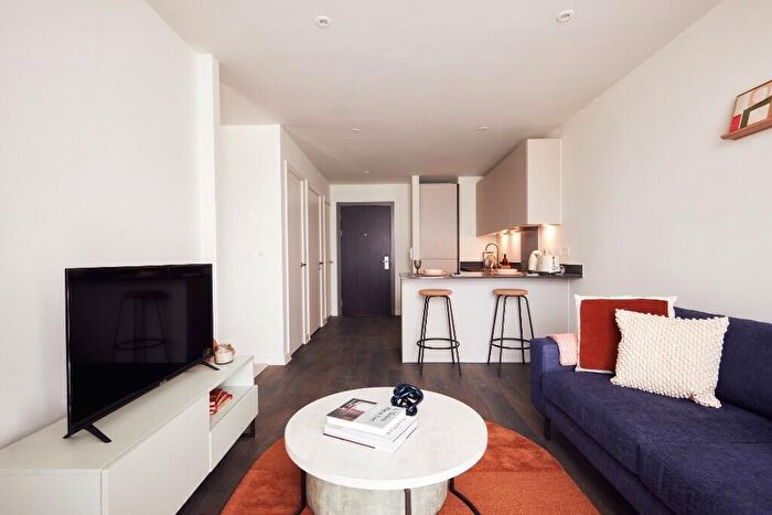 Studio To Rent In Corkfield Birmingham, Pershore Road, Birmingham, B5