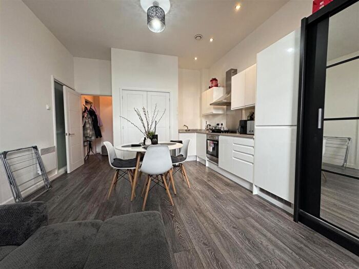 2 Bedroom Apartment To Rent In Vicarage Farm Road, Peterborough, PE1