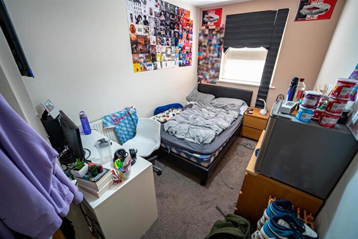 10 Bedroom House To Rent In Heeley Road, Birmingham, West Midlands, B29