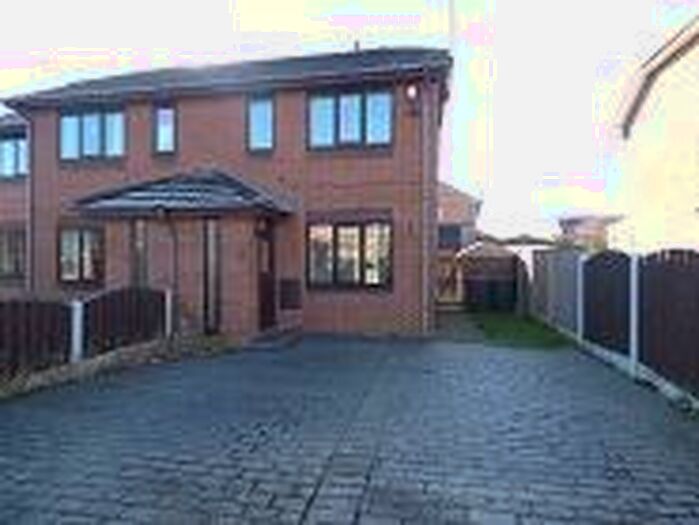 3 Bedroom Semi-Detached House To Rent In Brampton Lane, Armthorpe, Doncaster, DN3