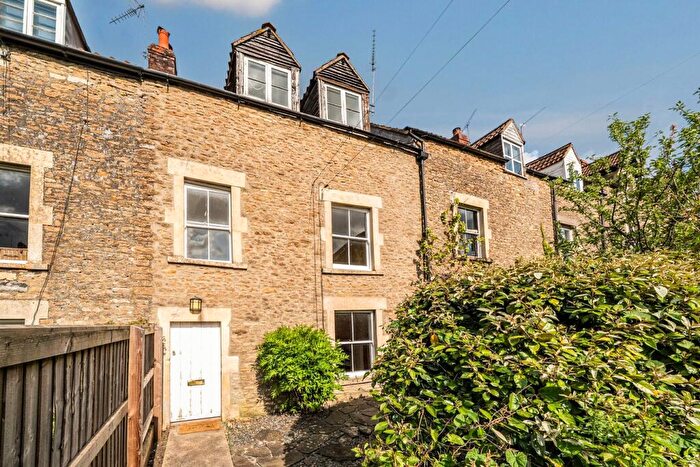 3 Bedroom Terraced House For Sale In Fromefield, Frome, BA11