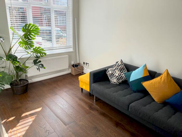 2 Bedroom Semi-Detached House To Rent In Hilliard Road, Northwood, HA6