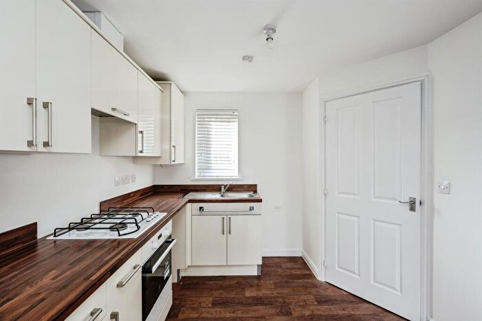 3 Bedroom Semi Detached House For Sale In Golwg Y Garreg Wen, Swansea, SA1