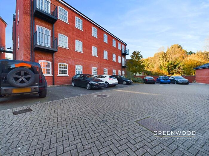 2 Bedroom Apartment For Sale In Waterside Lane, Colchester, CO2