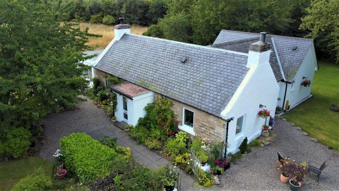 3 Bedroom Detached Bungalow For Sale In Kilnhill Cottage, Lochloy Road, Nairn, IV12