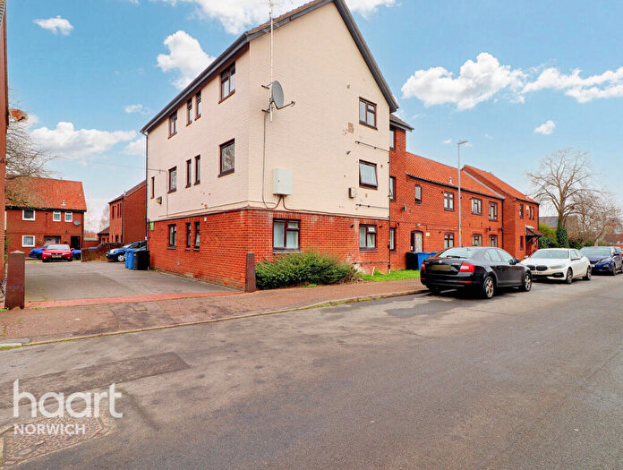 2 Bedroom Flat For Sale In Cotterall Court, Norwich, NR5