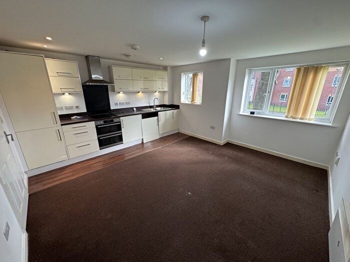 2 Bedroom Flat To Rent In The Edge, Springmeadow Road, Birmingham, West Midlands, B15