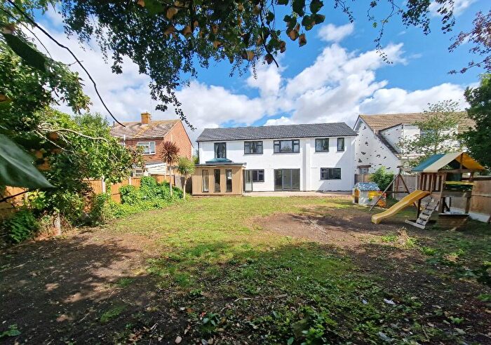 5 Bedroom Detached House For Sale In The Chase, Kings Road, Southminster, Essex, CM0