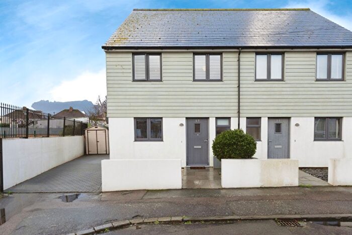 3 Bedroom Semi Detached House For Sale In Postling Road, Folkestone, CT19