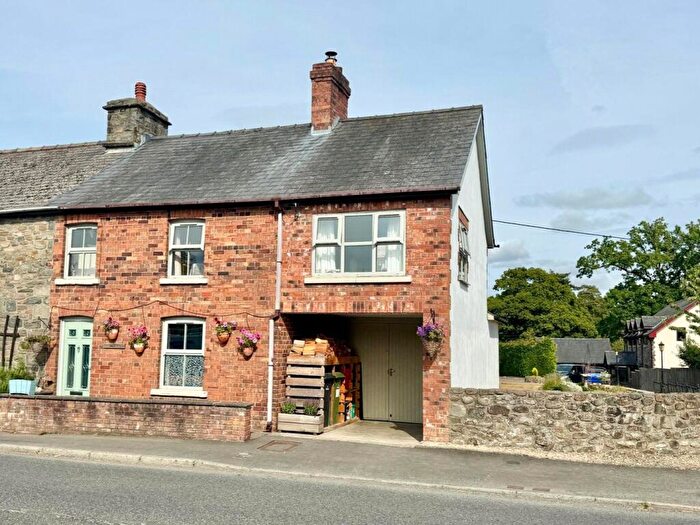 4 Bedroom End Of Terrace House For Sale In Newbridge-on-Wye, Llandrindod Wells, Powys, LD1