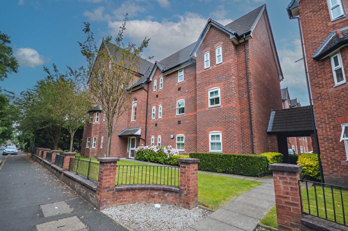 2 Bedroom Flat To Rent In New Copper Moss, Altrincham, WA15