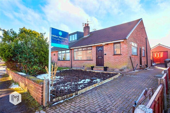 3 Bedroom Semi-Detached House To Rent In Hawthorn Crescent, Tottington, Bury, Greater Manchester, BL8