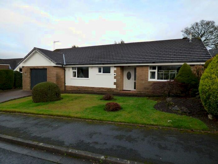 2 Bedroom Detached Bungalow To Rent In The Hazels, Wilpshire, Blackburn, BB1