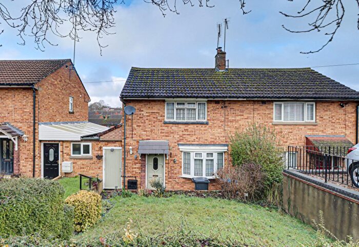 2 Bedroom Semi-Detached House For Sale In Parkfield, Markyate, St. Albans, AL3