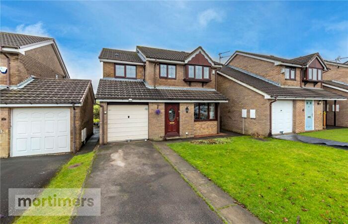 4 Bedroom Detached House For Sale In Sherbourne Road, Accrington, Lancashire, BB5