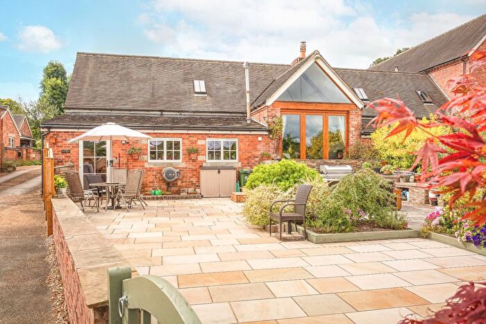 6 Bedroom Mews For Sale In Yew Tree Farm, Woodside, Morley, Ilkeston, Derbyshire, DE7