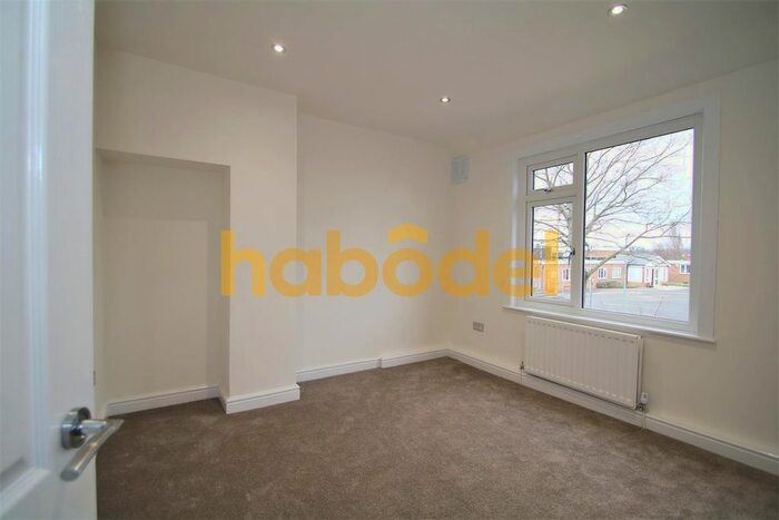 3 Bedroom Semi-Detached House To Rent In Lanehouse Road, Thornaby, Stockton-On-Tees, TS17