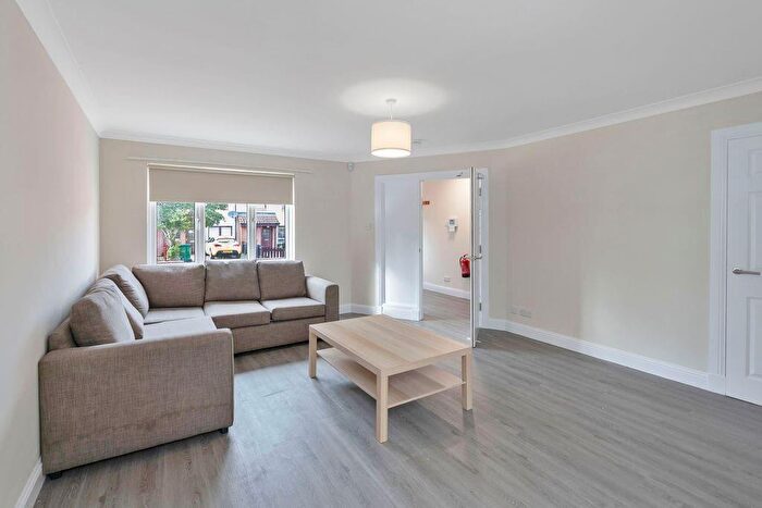 3 Bedroom Terraced House To Rent In P Craigour Avenue, Edinburgh, EH17